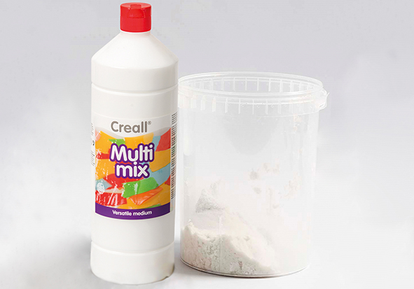 Knutselidee / Knutseltip: Kuikentje van papier-maché