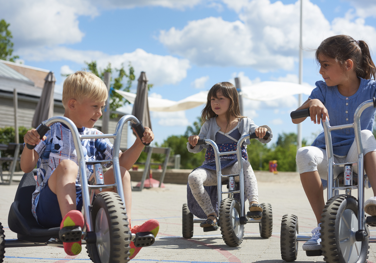 7 bewegingstussendoortjes om je klas (nog) meer te doen bewegen én concentreren