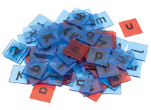 Letters - letterplaatjes - Letter Tiles - transparant - kunststof - 2,5 x 2,5 cm - set van 78
