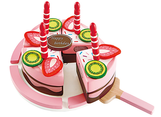 Gâteau D'anniversaire De Dinette