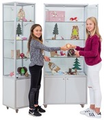 KAST - VITRINE - BREED
