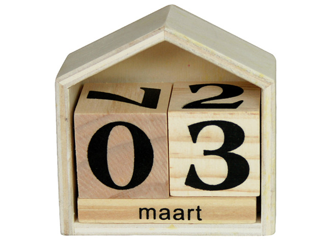 Kalender - huisje - hout - per stuk