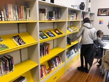 KAST - BOEKENKAST - LADE EN DISPLAYS