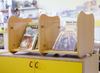BOEKENSTAND MET 2 VAKKEN