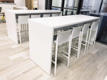 TAFEL - BLOKTAFEL - TOOGHOOGTE 110 CM - 200 X 80 CM