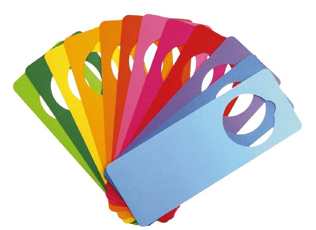 Karton - deurhangers - regenboog - set van 12 assorti